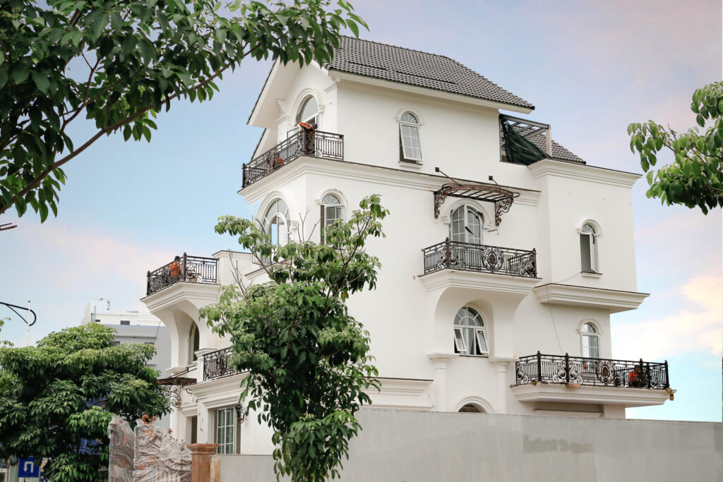 Hou Villa trong giai đoạn thi công hoàn thiện
